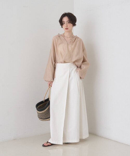 EMMA ROUGE VIF(エマルージュヴィフ)の「【一部店舗限定】バルーンスリーブシアーブラウス(シャツ/ブラウス・レディース・ブルー/ベージュ/ホワイト・フリー)」の5枚目の写真