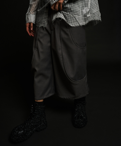 GOAT ESSENCE / ゴートエッセンス TUCK CURVE WIDE SHORTS（その他