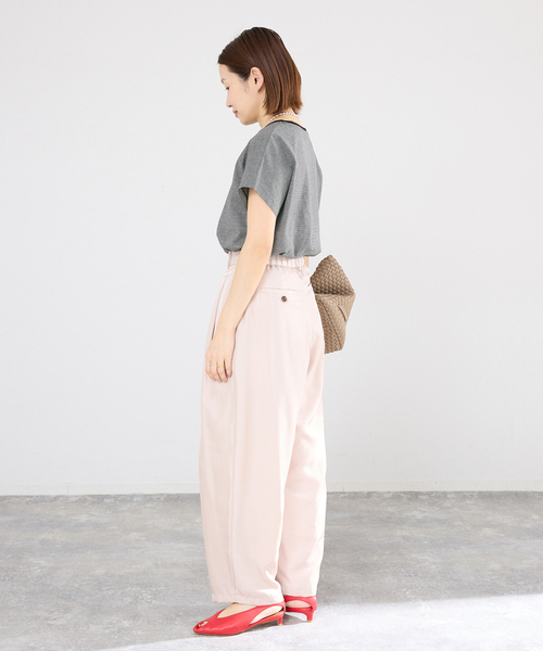 IENA（イエナ）の「ATON/エイトン SUVIN 60/2 CAP SLEEVE Tシャツ（Tシャツ/カットソー・レディース・ブラック系その他/チャコールグレー/ホワイト/ネイビー・FREE）」の13枚目の写真