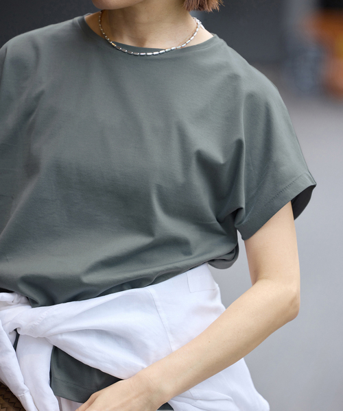 IENA（イエナ）の「ATON/エイトン SUVIN 60/2 CAP SLEEVE Tシャツ（Tシャツ/カットソー・レディース・ブラック系その他/チャコールグレー/ホワイト/ネイビー・FREE）」の16枚目の写真