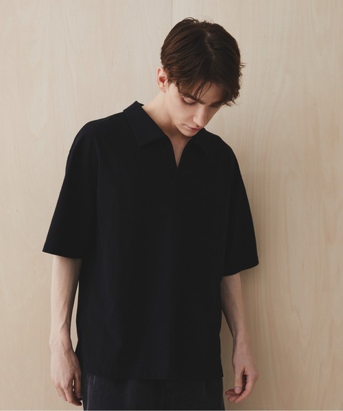 PUBLIC TOKYO(パブリックトウキョウ)の「【残りわずか】スキッパーポロTEE /夏服/半袖/ウォッシャブル/綿100%(Tシャツ/カットソー・メンズ・ホワイト/グレー/ブラック/その他・1/2)」の20枚目の写真