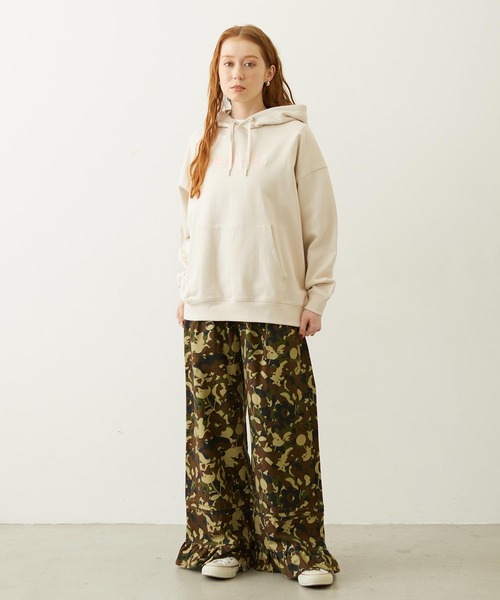 MILKFED.(ミルクフェド)の「FRILL HEM CAMO PANTS(その他パンツ・レディース・ブラック/ピンク/オリーブ・S/M)」の14枚目の写真