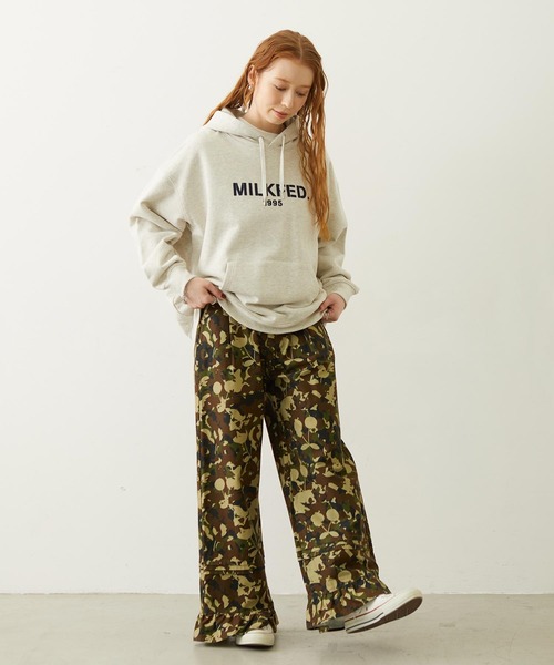 MILKFED.(ミルクフェド)の「FRILL HEM CAMO PANTS(その他パンツ・レディース・ブラック/ピンク/オリーブ・S/M)」の13枚目の写真