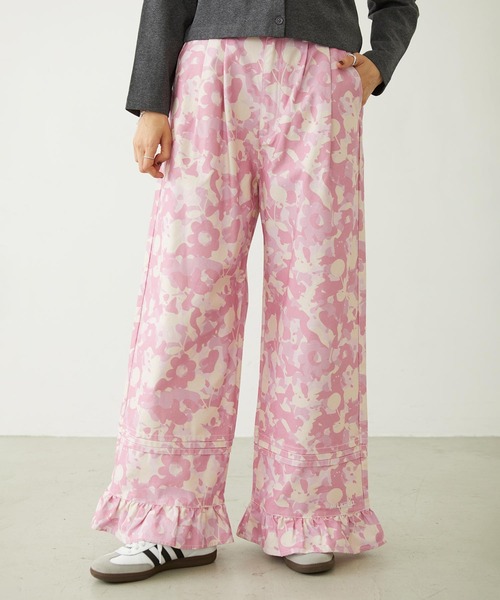 MILKFED.(ミルクフェド)の「FRILL HEM CAMO PANTS(その他パンツ・レディース・ブラック/ピンク/オリーブ・S/M)」の19枚目の写真