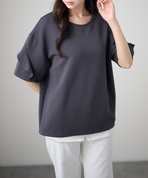 DAYRA(デイラ)の「ラッフルスリーブ ドロップショルダー 半袖 クルーネック トップス(Tシャツ/カットソー・レディース・ホワイト/ダークグレー/ネイビー/ブラック・FREE)」の3枚目の写真