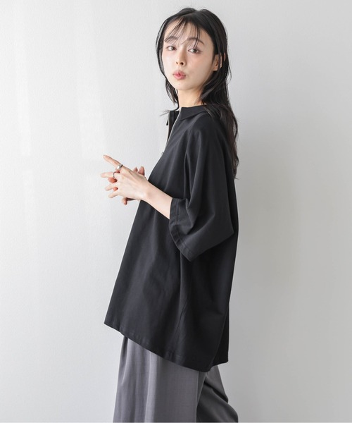 La-gemme(ラジェム)の「襟付き ハーフジップトップス(Tシャツ/カットソー・レディース・ベージュ/グレー/ブラック・フリー)」の4枚目の写真