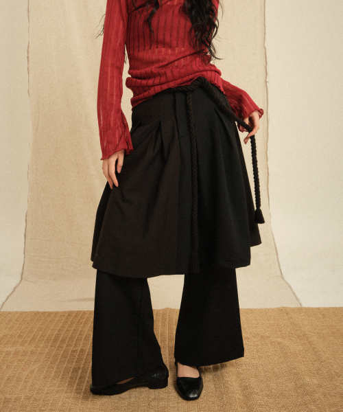 RECULER（ルキュレ）の「Skirt pants Black (Ver. 26ss)（その他パンツ・レディース・その他・FREE）」の3枚目の写真
