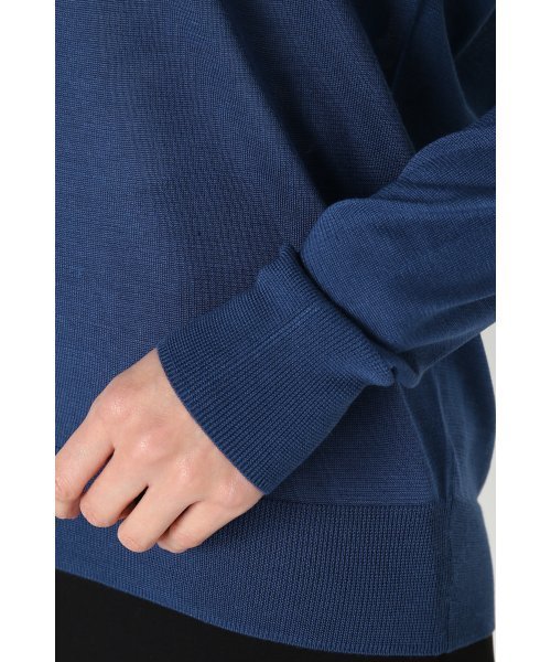 FIGARO Paris（フィガロパリ）の「シルクハイゲージ Vネックプルオーバー◆（ニット/セーター・レディース・ベージュ/ブラック/ブルー/ホワイト・FREE）」の14枚目の写真