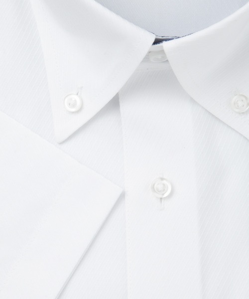TOKYO SHIRTS(トウキョウシャツ)の「【吸水速乾】 形態安定ノンアイロン ボタンダウン 半袖ビジネスワイシャツ(ビジネスシャツ・メンズ・ホワイト・首回り41cm/首回り39cm/首回り42cm/首回り43cm/首回り37cm)」の3枚目の写真