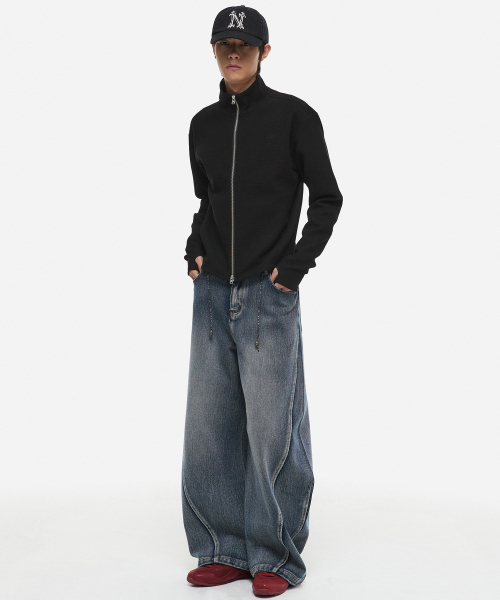DNSR(ディーエヌエスアール)の「サシコカーブデニムパンツブルー(デニムパンツ・メンズ・その他・SMALL/MEDIUM/X-LARGE/LARGE)」の3枚目の写真