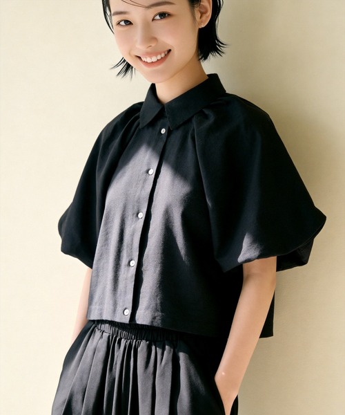 On One's Own（オンワンズオン）の「On One's Own バルーンスリーブブラウスとタックワイドパンツセットアップ（セットアップ・レディース・ブラック・M/LL/3L/L）」の15枚目の写真