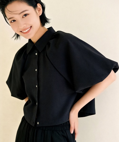 On One's Own（オンワンズオン）の「On One's Own バルーンスリーブブラウスとタックワイドパンツセットアップ（セットアップ・レディース・ブラック・M/LL/3L/L）」の14枚目の写真