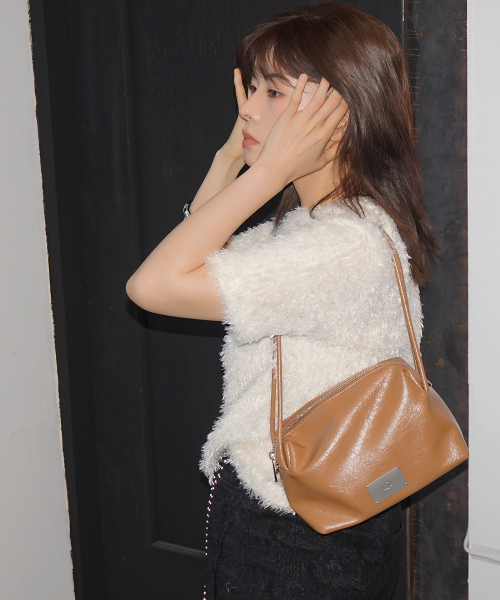 Salad bowls（サラダボール）の「COMPACT BAG [LEATHER CARAMEL]（ショルダーバッグ・レディース・キャメル・FREE）」の2枚目の写真
