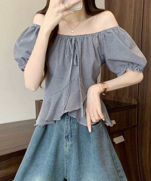 Girly Doll(ガーリードール)の「ギンガムチェックパフスリペプラムブラウス(シャツ/ブラウス・レディース・ベージュ/ブラック/ブルー/レッド・FREE)」の16枚目の写真
