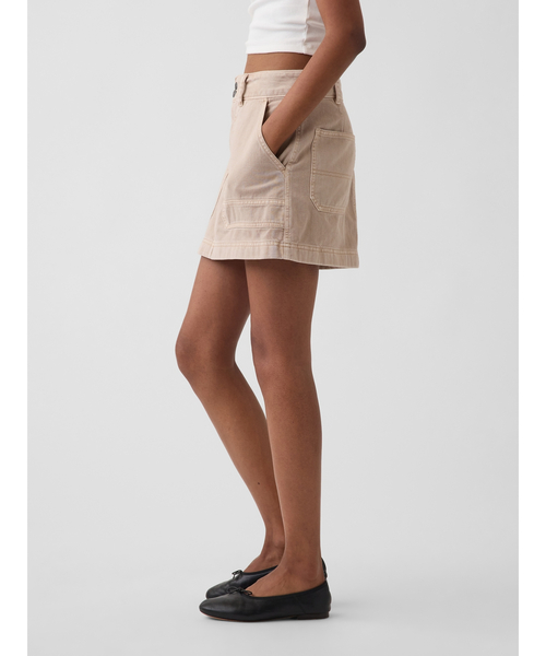 GAP(ギャップ)の「ハイライズ ミニ ユーティリティ ミニスカート・スコート(スカート・レディース・カーキ/ベージュ・L/M/S/XS/XXS)」の8枚目の写真