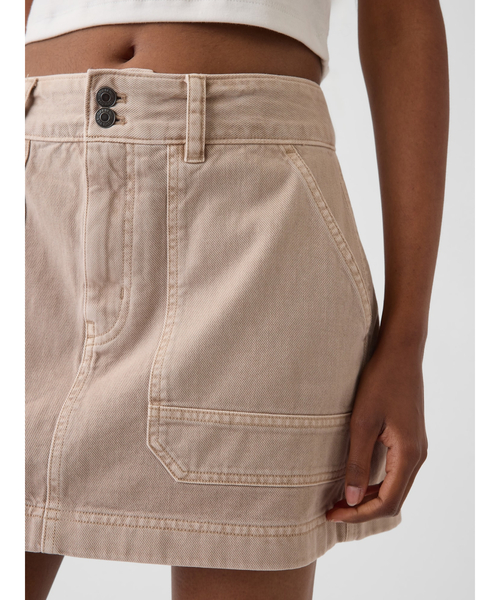 GAP(ギャップ)の「ハイライズ ミニ ユーティリティ ミニスカート・スコート(スカート・レディース・カーキ/ベージュ・L/M/S/XS/XXS)」の4枚目の写真