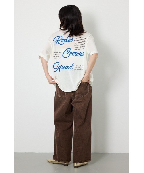 RODEO CROWNS WIDE BOWL(ロデオクラウンズワイドボウル)の「Vネックメッセージロゴニットトップス(その他トップス・レディース・ライトブルー/ピンク/オフホワイト/ブラック・FREE)」の11枚目の写真