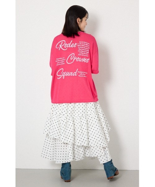 RODEO CROWNS WIDE BOWL(ロデオクラウンズワイドボウル)の「Vネックメッセージロゴニットトップス(その他トップス・レディース・ライトブルー/ピンク/オフホワイト/ブラック・FREE)」の16枚目の写真