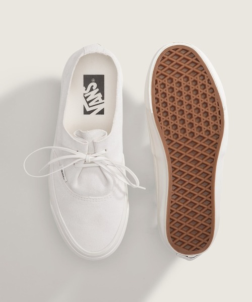 VANS(バンズ)の「VANS PREMIUM オーセンティック イーズ / LX Authentic Ease BLANC DE BLA VN000ECPJVY1(スニーカー・メンズ・オフホワイト・6/5.5/5)」の3枚目の写真