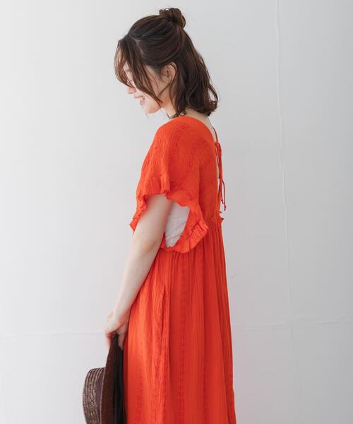 URBAN RESEARCH Sonny Label(アーバンリサーチサニーレーベル)の「楊柳ドビーシャーリングワンピース(ワンピース・レディース・ブルー/ブラック/レッド・FREE)」の17枚目の写真