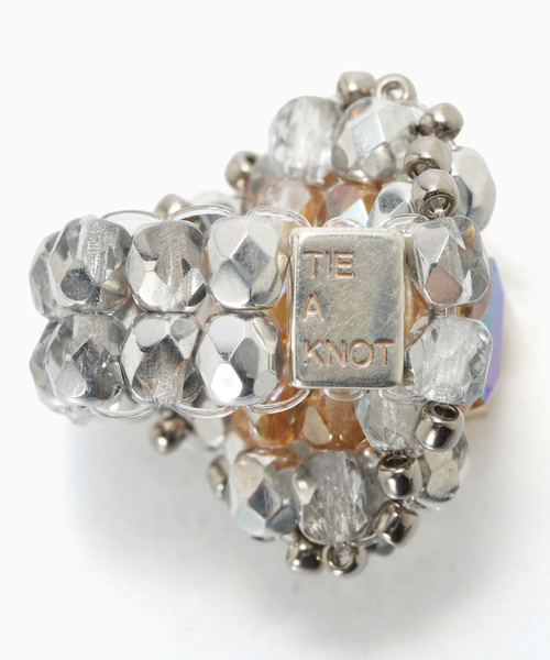 JOURNAL STANDARD(ジャーナルスタンダード)の「TIE A KNOT / タイ ア ノット CRYSTAL BEADS RING with SILVER(リング・メンズ・ベージュ系その他・MEDIUM/SMALL)」の3枚目の写真