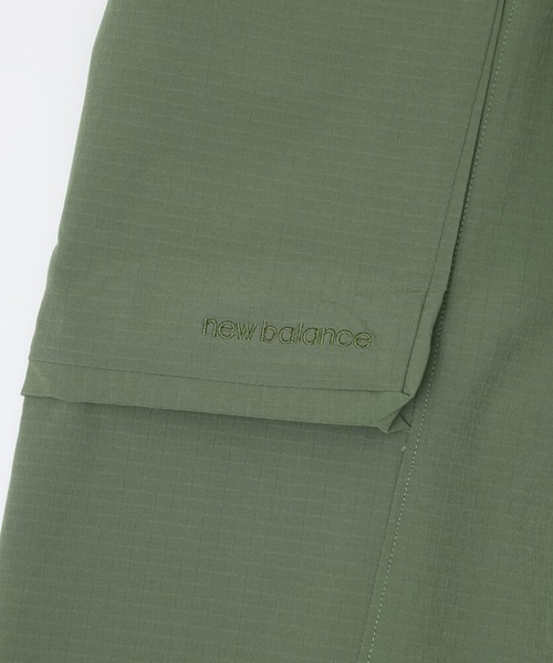 NEW BALANCE（ニューバランス）の「NEW BALANCE NB Grey cropped cargo pants MB61A5RJ（カーゴパンツ・メンズ・オリーブ/チャコールグレー・M/L）」の8枚目の写真