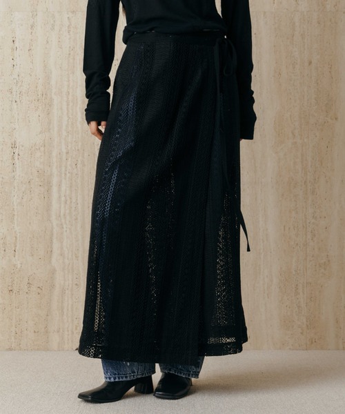 CREDONA(クレドナ)の「SHEER WRAP SKIRT/シアーラップスカート(スカート・レディース・ホワイト/ブラック・FREE)」の17枚目の写真