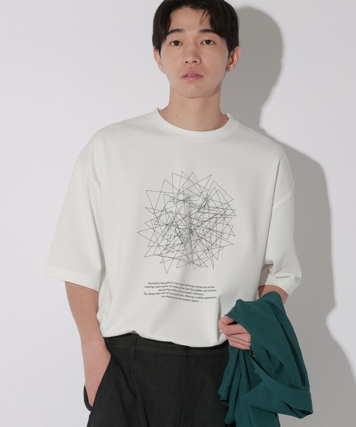 LAKOLE(ラコレ)の「ジオラインアートプリントT / 672895(Tシャツ/カットソー・メンズ・ホワイト/ブルー・MEDIUM/LARGE)」の11枚目の写真
