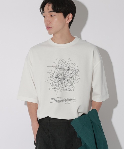 LAKOLE(ラコレ)の「ジオラインアートプリントT / 672895(Tシャツ/カットソー・メンズ・ホワイト/ブルー・MEDIUM/LARGE)」の12枚目の写真