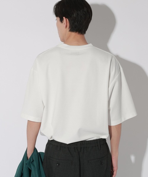 LAKOLE(ラコレ)の「ジオラインアートプリントT / 672895(Tシャツ/カットソー・メンズ・ホワイト/ブルー・MEDIUM/LARGE)」の14枚目の写真