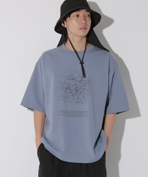 LAKOLE(ラコレ)の「ジオラインアートプリントT / 672895(Tシャツ/カットソー・メンズ・ホワイト/ブルー・MEDIUM/LARGE)」の18枚目の写真