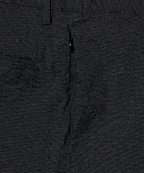 UNITED ARROWS（ユナイテッドアローズ）の「ウェザーコンフォート メランジ キャロット 1プリーツパンツ 撥水 ヨコストレッチ（スラックス・メンズ・ダークグレー/ブラック・M/XL/L/S）」の19枚目の写真