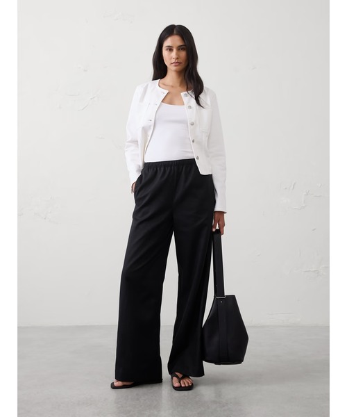 BANANA REPUBLIC FACTORY STORE(バナナリパブリック ファクトリーストア)の「BANANA REPUBLIC FACTORY STORE ワイドレッグハイライズドレーピーツイルプルオンパンツ(その他パンツ・レディース・ホワイト系その他/ブラック/オリーブ・XS/S/M/L)」の6枚目の写真