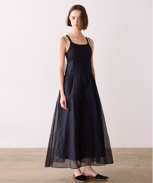 Marilyn Moon(マリリンムーン)の「sheer starched cotton 2way cami skirt(スカート・レディース・オフホワイト/ブラック/オリーブ・FREE)」の2枚目の写真