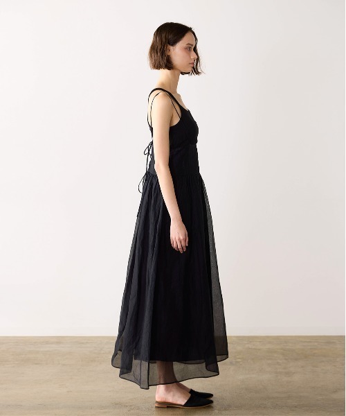 Marilyn Moon(マリリンムーン)の「sheer starched cotton 2way cami skirt(スカート・レディース・オフホワイト/ブラック/オリーブ・FREE)」の15枚目の写真