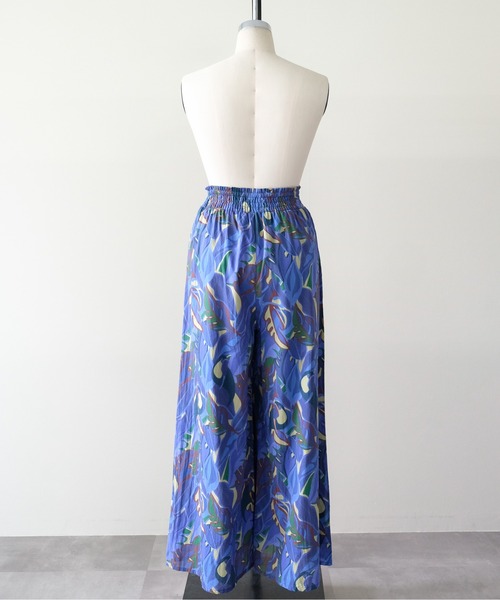 DOLLUPOOPS(ドールアップウップス)の「Botanical Bird Smocked Waist Easy Pants(ボタニカルバードウエストシャーリングイージーパンツ)(その他パンツ・レディース・イエロー/ブルー・FREE)」の21枚目の写真