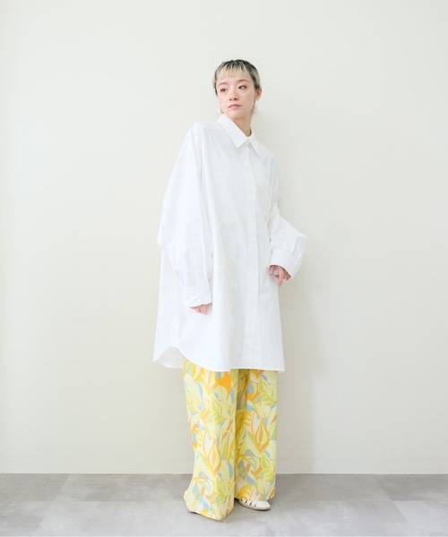 DOLLUPOOPS(ドールアップウップス)の「Botanical Bird Smocked Waist Easy Pants(ボタニカルバードウエストシャーリングイージーパンツ)(その他パンツ・レディース・イエロー/ブルー・FREE)」の5枚目の写真