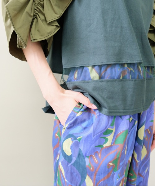 DOLLUPOOPS(ドールアップウップス)の「Botanical Bird Smocked Waist Easy Pants(ボタニカルバードウエストシャーリングイージーパンツ)(その他パンツ・レディース・イエロー/ブルー・FREE)」の13枚目の写真