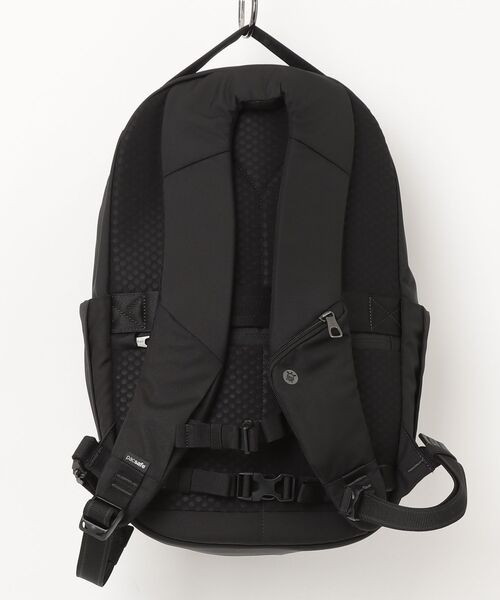 pacsafe(パックセーフ)の「【Pacsafe / パックセーフ】Pacsafe V 26L Tour Backpack / ツアー バックパック リュック 防犯機能(バックパック/リュック・メンズ・ブラック・FREE)」の19枚目の写真