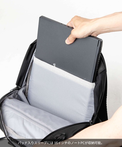 pacsafe(パックセーフ)の「【Pacsafe / パックセーフ】Pacsafe V 26L Tour Backpack / ツアー バックパック リュック 防犯機能(バックパック/リュック・メンズ・ブラック・FREE)」の7枚目の写真