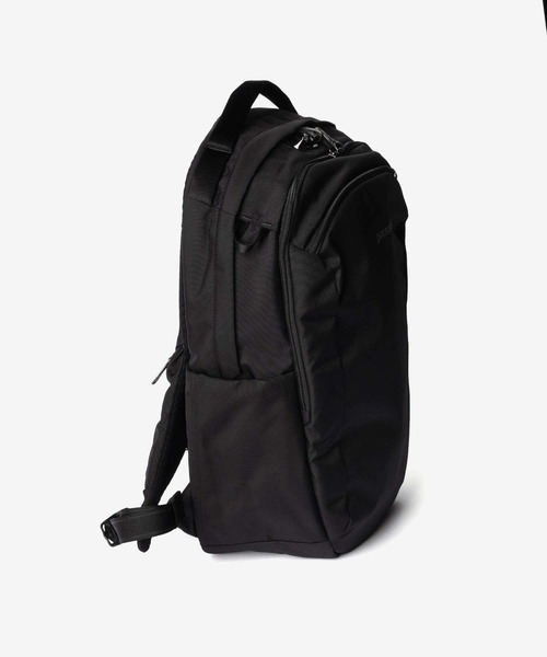 pacsafe(パックセーフ)の「【Pacsafe / パックセーフ】Pacsafe V 26L Tour Backpack / ツアー バックパック リュック 防犯機能(バックパック/リュック・メンズ・ブラック・FREE)」の13枚目の写真