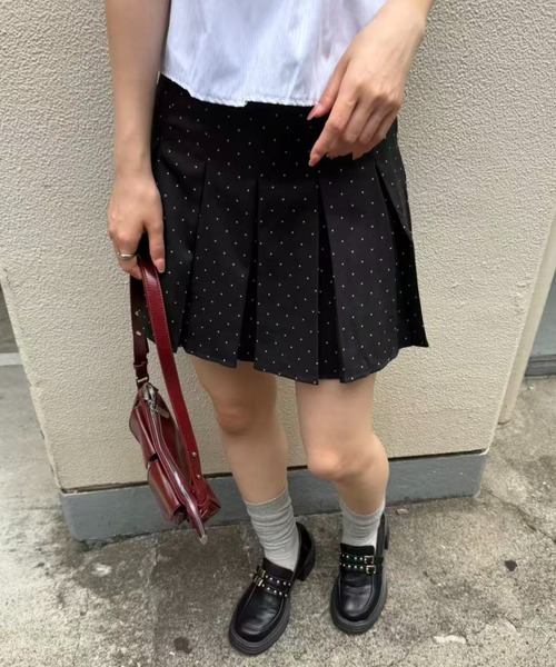 mebole（メボレ）の「dot box pleated mini skirt（スカート・レディース・ブラック・SMALL/MEDIUM）」の14枚目の写真