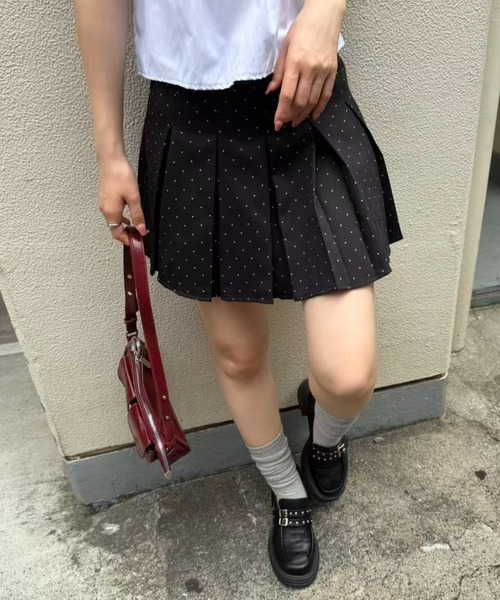 mebole（メボレ）の「dot box pleated mini skirt（スカート・レディース・ブラック・SMALL/MEDIUM）」の16枚目の写真