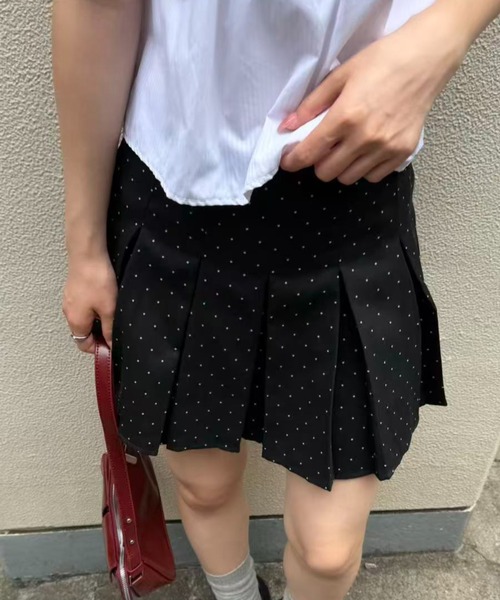 mebole（メボレ）の「dot box pleated mini skirt（スカート・レディース・ブラック・SMALL/MEDIUM）」の19枚目の写真