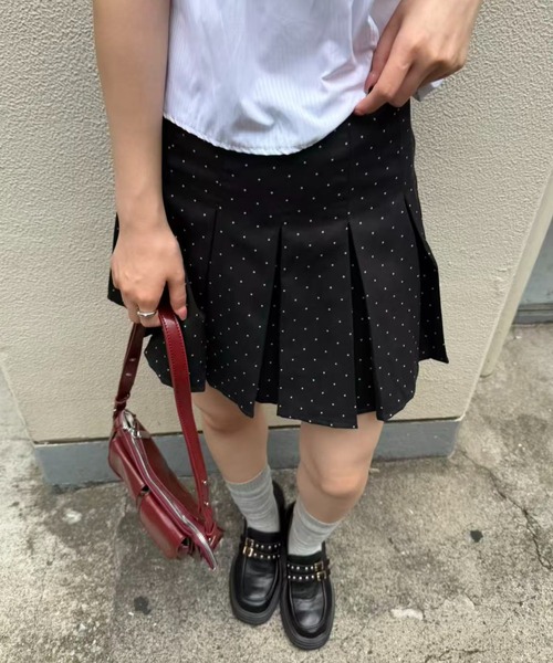 mebole（メボレ）の「dot box pleated mini skirt（スカート・レディース・ブラック・SMALL/MEDIUM）」の20枚目の写真