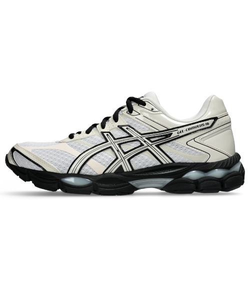 ASICS（アシックス）の「GEL-CUMULUS 16 / ゲルキュムラス 16（スニーカー・レディース・ホワイト×ブラック・25.5/26/27/27.5/23/26.5/25/23.5/28.5/28/24/24.5）」の2枚目の写真