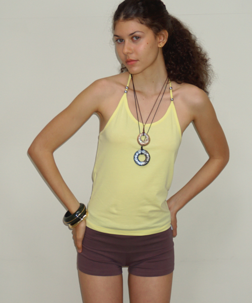 THIRSTYCLUB(サースティークラブ)の「Basic beads halter sleeveless - Yellow(Tシャツ/カットソー・レディース・その他・FREE)」の1枚目の写真