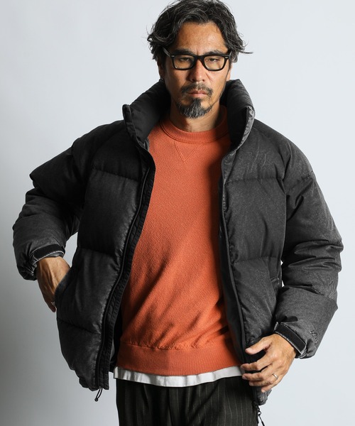 NANGA(ナンガ)の「NANGA×DUFFER SULPHUR DYES STANDCOLLAR DOWN JACKET:ナンガ別注 硫化染め スタンドカラー ダウンジャケット / フェード / ヴィンテージ風 / 650FP(ダウンジャケット/コート・メンズ・ベージュ/スミクロ・MEDIUM/SMALL/X-LARGE/LARGE)」の1枚目の写真