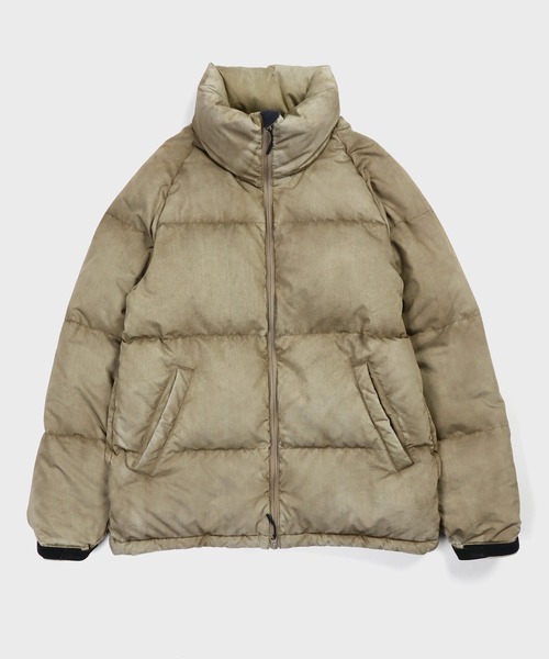NANGA(ナンガ)の「NANGA×DUFFER SULPHUR DYES STANDCOLLAR DOWN JACKET:ナンガ別注 硫化染め スタンドカラー ダウンジャケット / フェード / ヴィンテージ風 / 650FP(ダウンジャケット/コート・メンズ・ベージュ/スミクロ・MEDIUM/SMALL/X-LARGE/LARGE)」の9枚目の写真