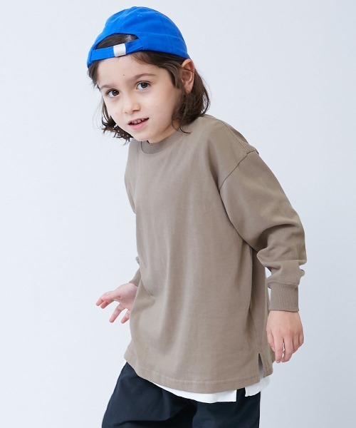 devirock(デビロック)の「綿100% お洗濯してもよれにくい ビッグシルエット 袖リブ 長袖Tシャツ(スムースタッチ)(Tシャツ/カットソー・キッズ・グリーン系/アイボリー/グレー系その他/ベージュ系その他/ホワイト/ネイビー/ダークグリーン/ブラウン系/ブラック/ベージュ系1/ブルー系1/ブルー系2/パープル系/オートミール/ブラック系その他/ピンク系2/ブルー系3/ピンク系1・80cm/160cm/90cm/150cm/110cm/120cm/130cm/140cm/100cm)」の10枚目の写真